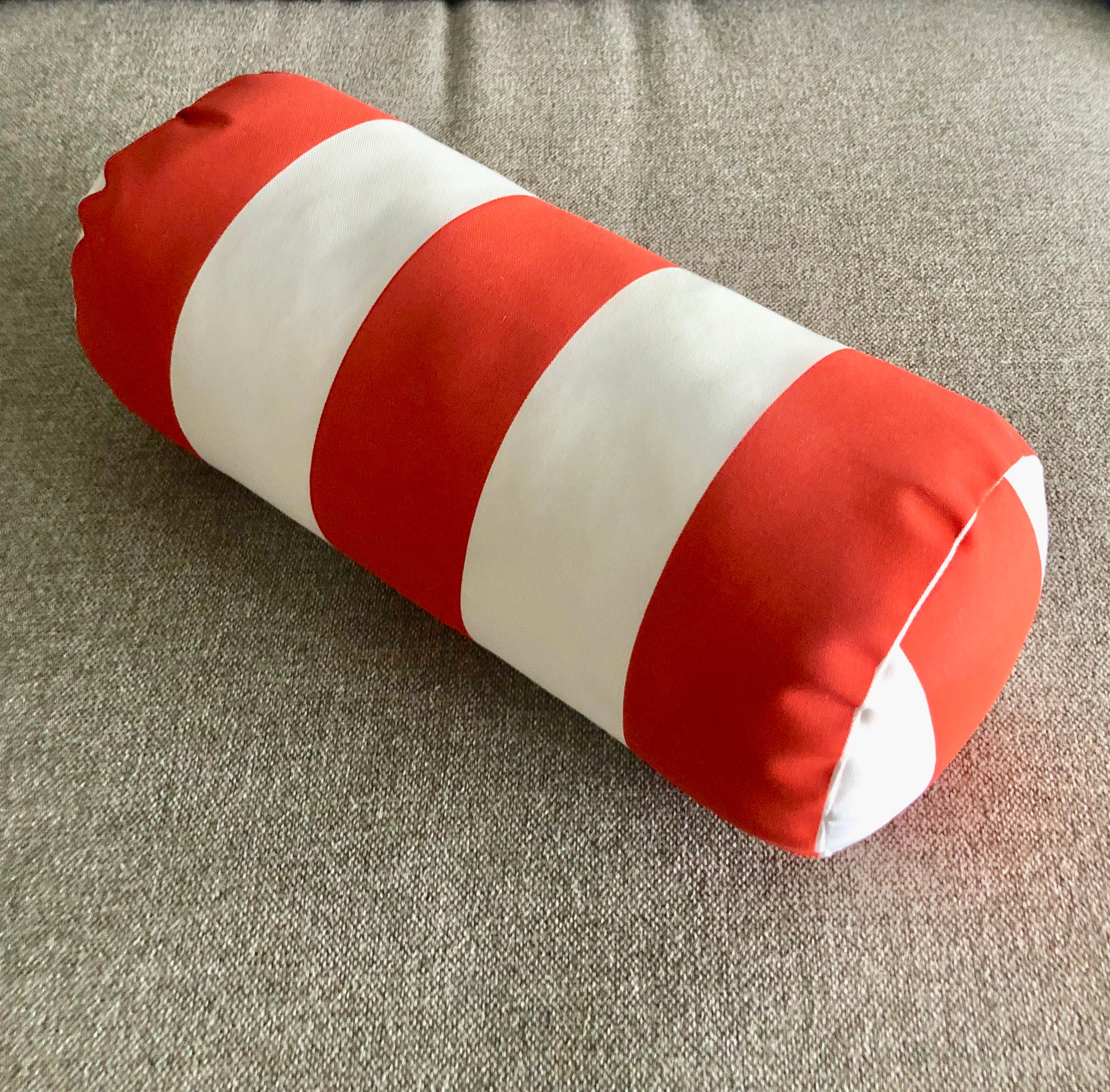 outdoor neck roll pillow