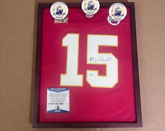 Mahomes # 15 signiertes und eingerahmtes rotes Jersey mit Beckett COA