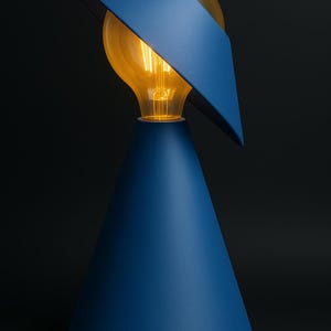SOSPESA Sculptural Table Lamp Original Design by Cipriani 3Design Made in Italy