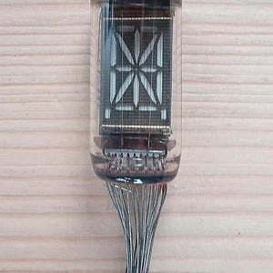 1 X IV-17 VFD Nixie Tubes 100% Tested Vintage NEW