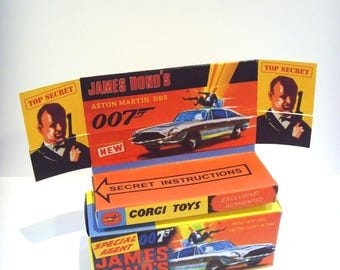 CORGI. 270. JAMES BOND - Aston Martin .DB5. Superb repro box and tray.