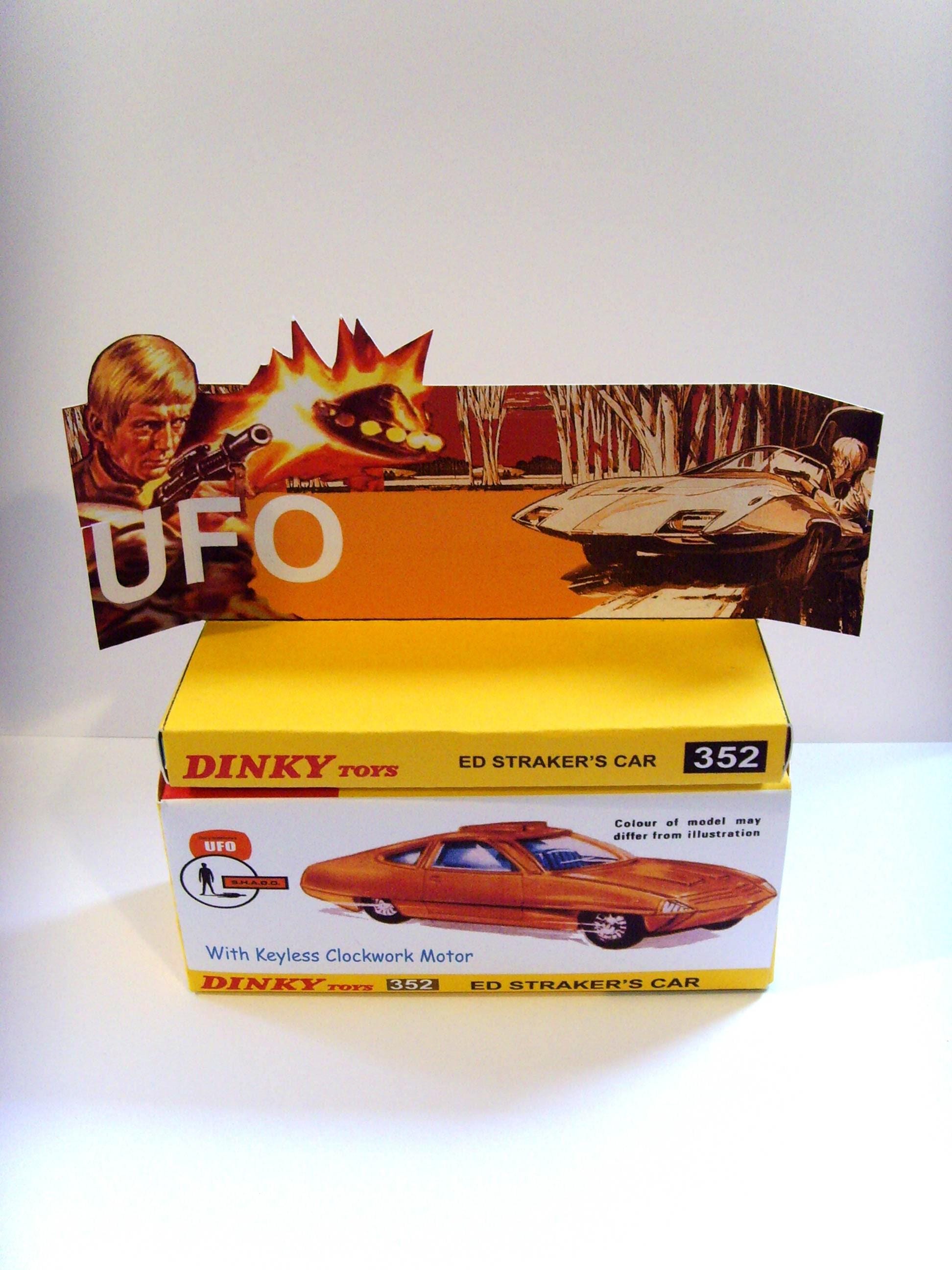 DINKY TOYS No.352 - UFO. Ed Straker's Car. Custom Repro Box and
