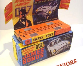 CORGI JUNIORS - James Bond. Superb display / reproduction box and tray ONLY.