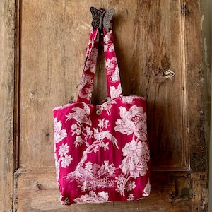 Vintage Cotton Tote Bag Upcycled Floral French Shoulder Bag Handmade Market Tote Eco Friendly Gift Sustainable Purse unique handcrafted