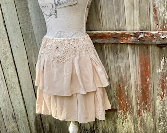 silk ruffle skirt with lace ~ xs, s, m