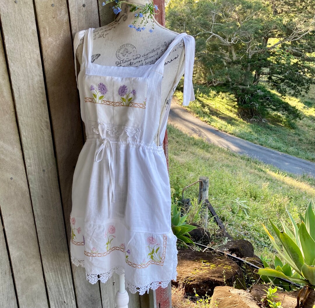 Pinafore Dress ~ Linen Blend + Embroidery + Lace ~ S / M - Etsy