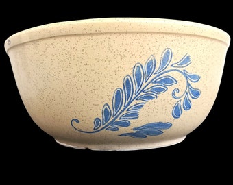 McCoy Bowl Serving Mixing Vintage Ceramic Pottery USA Bluefield 7028 Beige Blue