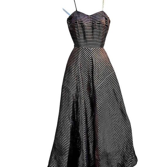 egyptian evening dress 1920s Green Egyptian Gown