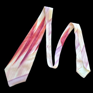 1940s Tie Purple Red Abstract 4.75 Inches Wide Vintage Acetate Necktie Cravat
