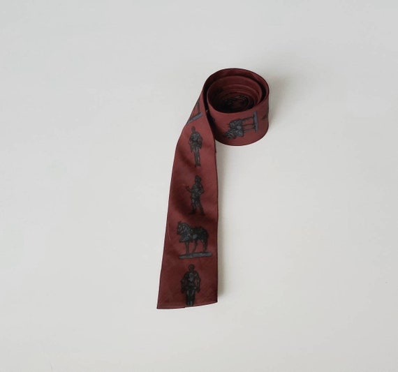 1960/'s Neck Tie Navy Blue and Red Feather Design