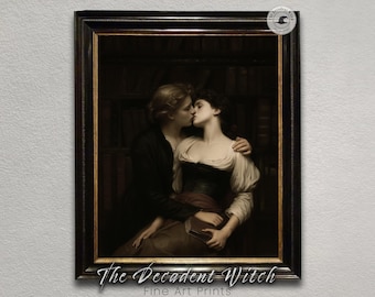 Lesben Dark Academia Liebhaber Kunstdruck | Sapphic Gothic Romanze Wanddekor | Viktorianische Bibliothek Kuss Malerei | Stimmungsvolle Queer Ästhetik