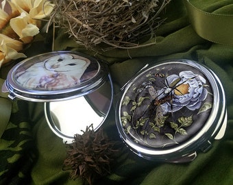 Orb Weaver and Cicada Compact Mirror - Art - Clamshell - Pocket - Purse - Small - Accessories - Spider