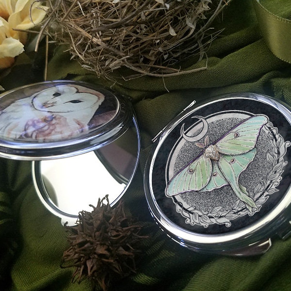 Luna Moth Compact Mirror - Two Options - Moon Magic Art - Clamshell - Pocket - Purse - Small - Accessories