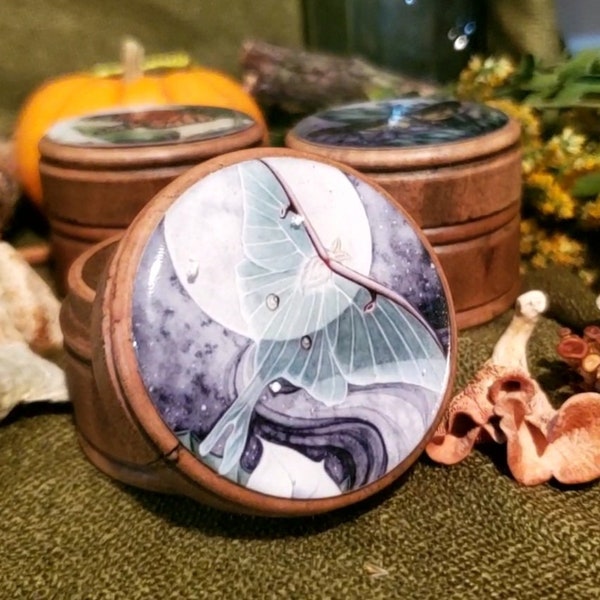 Luna Moth Trinket Box - The Moon - Dream Box - Keepsake - Jewelry - Ring - Round Wood Box