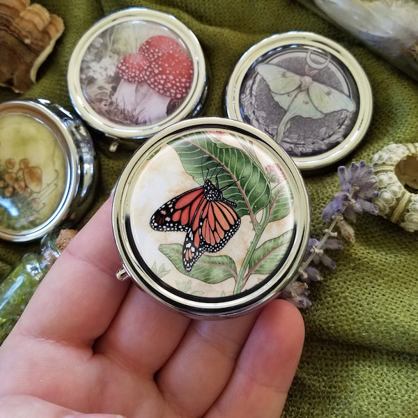 Monarch and Milkweed Pill Box - Case - 3 compartment - Pocket - Purse - Carry - Small - Compact Mirror