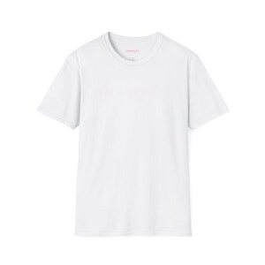 Levendige cartoon katten T-shirt, schattig grafisch T-shirt, uniseks softstyle shirt, leuk cadeau voor dierenliefhebbers, festival en dagelijks gebruik