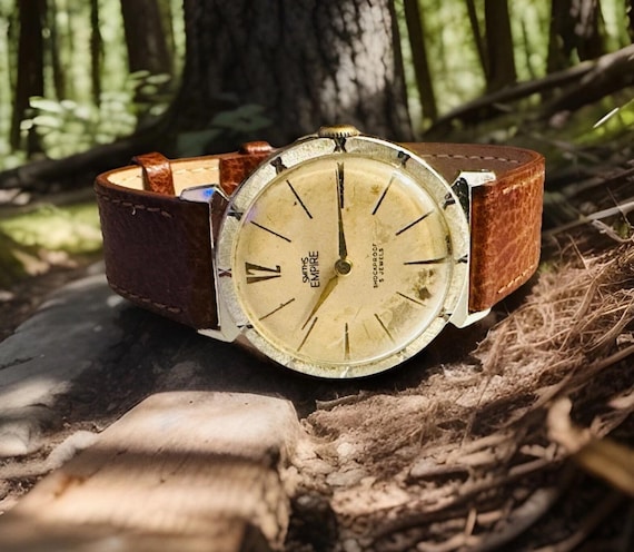 Vintage Smiths Empire Jewels Shockproof Mechanical GB Case GWO