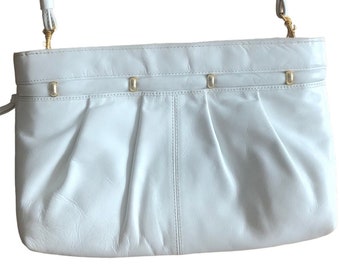 White Leather Purse Clutch 80s 90s vintage gold detail hardware zipper crossbody strap removable adjustable handbag