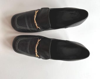 6.5 | 70s Vintage leather loafers navy blue gold hardware detail block heels 6 women shoes casual