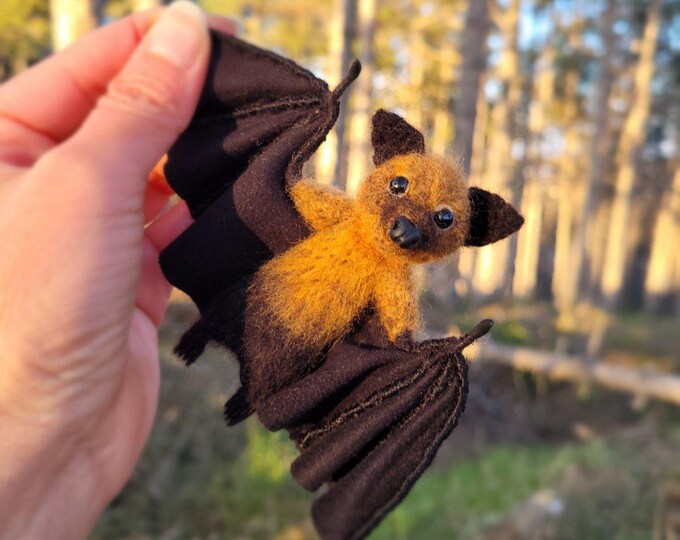Needle Felted Realistic Bat, Gothic Gift Idea, Vampire Bat, Halloween ...