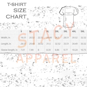 K&ouml;nnte beinhalten: Eine T-Shirt-Gr&ouml;&szlig;entabelle mit Ma&szlig;en in Zoll. Die Tabelle enth&auml;lt Breite, L&auml;nge und &Auml;rmell&auml;nge f&uuml;r die Gr&ouml;&szlig;en S bis 5XL. Eine Abbildung eines T-Shirts zeigt, wo die Ma&szlig;e genommen werden.