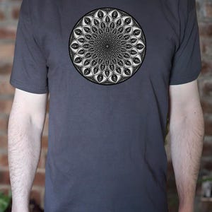 Men&#39;s mandala t-shirt