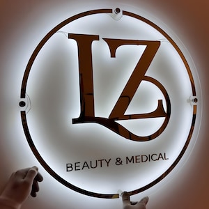 Salon-Dekor-Schild, Benutzerdefinierte Neon-Schild, Acryl-Hintergrundbeleuchtung, 3D-LED-rundes Schild, Halo-Leuchtschild, Med Spa-Schild, Klinik-Schild, Empfangslogo-Schild