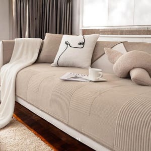 Couch Cover - Pet-Friendly Sofa Protector - Thick & Soft Furniture Cover - Cozy, Minimalist Home Decor with Durable and Stylish Design