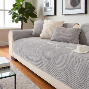 Pet-Friendly Couch Cover – Thick, Soft & Cozy Sofa Protector for Fall | Minimalist, Durable Home Decor Throw