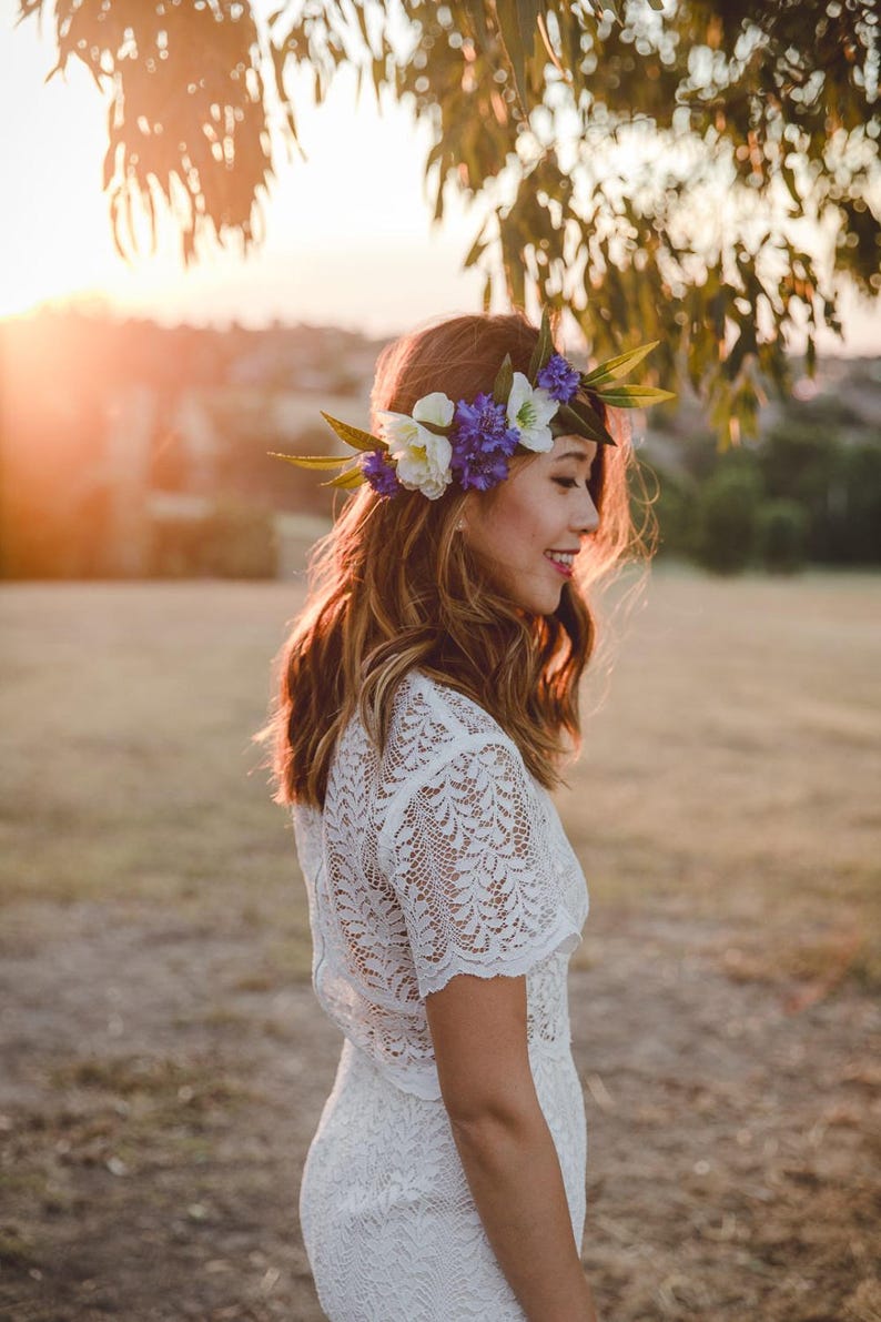 Blue and cream flower crown // blue cornflower flower