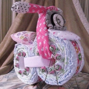 DIAPER BIKE INSTRUCTIONS (Bear Performing Wheelie)