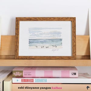 ACQUERELLO ORIGINALE CON CORNICE Vista Mare, Nuvole e Uccelli - Opera d'arte naturalistica di piccole dimensioni, decorazione murale unica fatta a mano - Regalo per gli amanti dell'arte