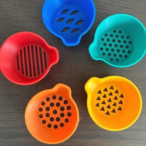 Stackable rainbow sensory play sieve set / tuff tray