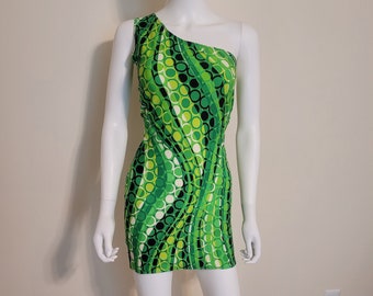 Kelly Green Rayon Bandage Dress: Asymmetrical One Shoulder Midi - Etsy Kelly Green Rayon Bandage Dress: Asymmetrical One Shoulder Midi - Etsy