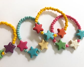 Girls and boys star beaded stretchy bracelets - children’s stacking bracelet - cousin gift - best friend bracelets - kids casual wear