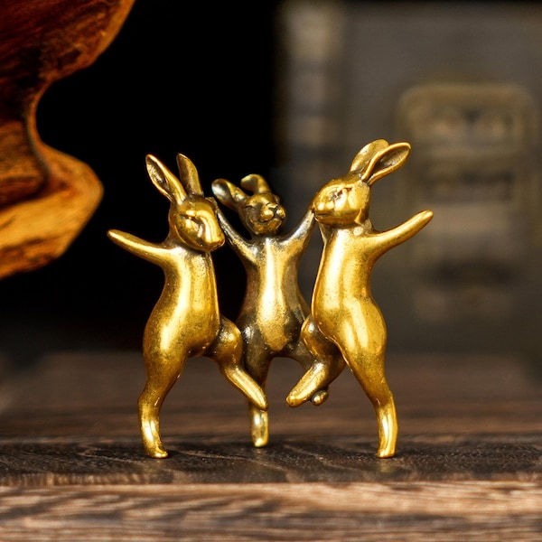 Solid Brass Dancing Bunny Trio Sculpture – Cute Retro Style Rabbit Group for Home Decor