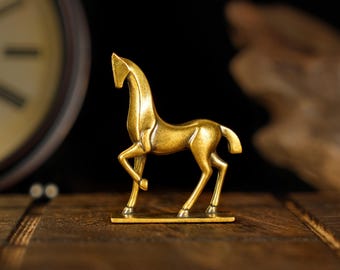 Solid Brass Abstract Horse Statue – Retro-Inspired Elegant Curved Design Home Decor