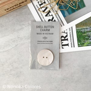 Traveler's Factory : Charm Shell Button