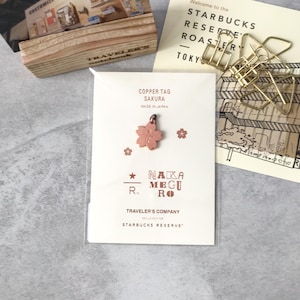 Traveler's Factory x Starbucks Reserve Roastery koperen label Sakura