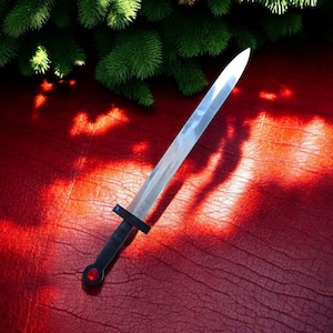 Custom hand made Finn&#39;s Scarlet Sword,  Adventure Time Cosplay Sword, stainless steel Functional Scarlet Sword