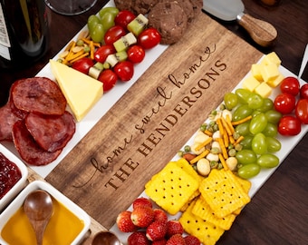 Personalized Wooden Charcuterie Board - Custom Christmas Cheese Board Gift for Mom - Mothers Day Gift - Housewarming Gift Idea