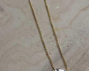 Noa – Mother of Pearl Eye Necklace – Gold Handmade Jewelry & 925 Silver Necklace