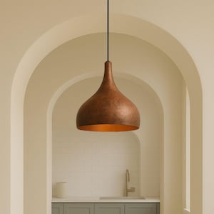 Luminária pendente feita à mão em latão marroquino com cúpula - Acabamento em bronze