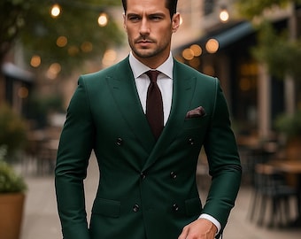 メンズダークグリーンダブルブレストスーツ – エレガントなテーラード