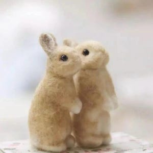 Naald vilten konijn dieren sculptuur cadeau mini naald vilten konijn vilt ambachten voor desktop ornament handgemaakte wol vilten speelgoed paascadeaus