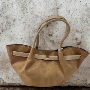 Camel Suede Tote Bag – Soft Vegan Handbag with Beige Handles, Elegant Casual Shoulder Purse
