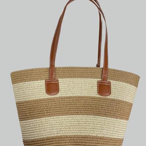 Two-Tone Straw Tote Bag – Large Woven Beach Bag with Brown Handles – Summer Market Bag for Women