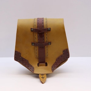Leather Belt Pouch for LARP – Handmade Medieval Steampunk Bag