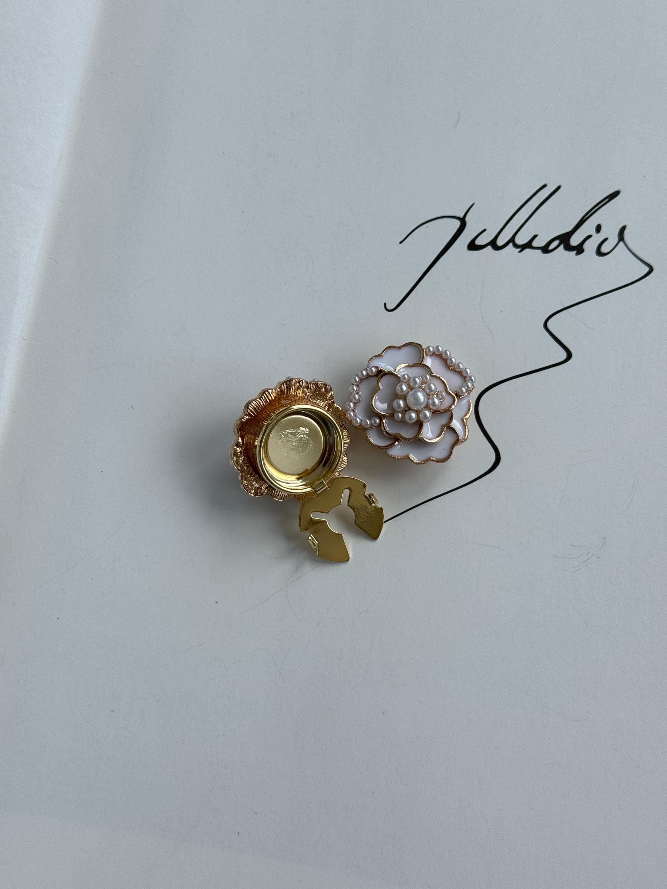 Pearl Flower Button Covers - 2 Pieces Shirt Button Covers, Decorative