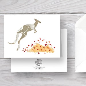 Känguru Karte-Känguru-Herbst Blätter-Australien Karte-Känguru Gruß-Australien Gruß Karte-Jumping Känguru